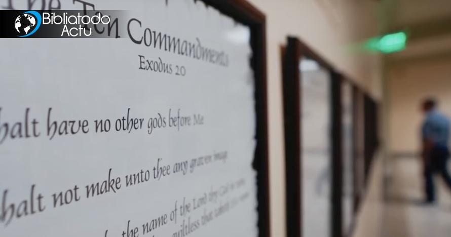L’affichage des Dix commandements dans les écoles est «inconstitutionnel»