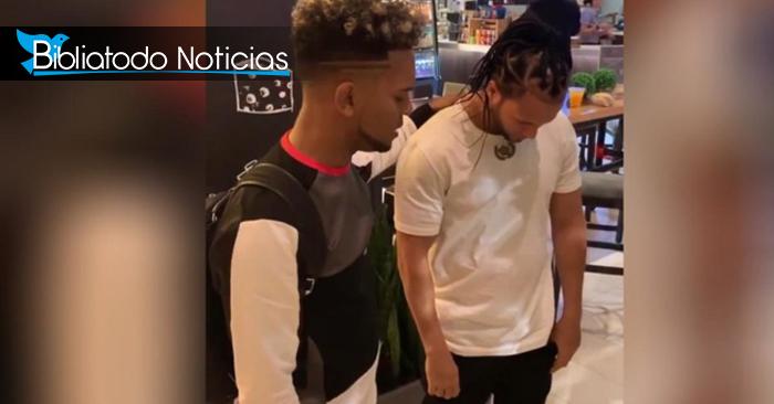 Redimi2 orando por "El Alfa"