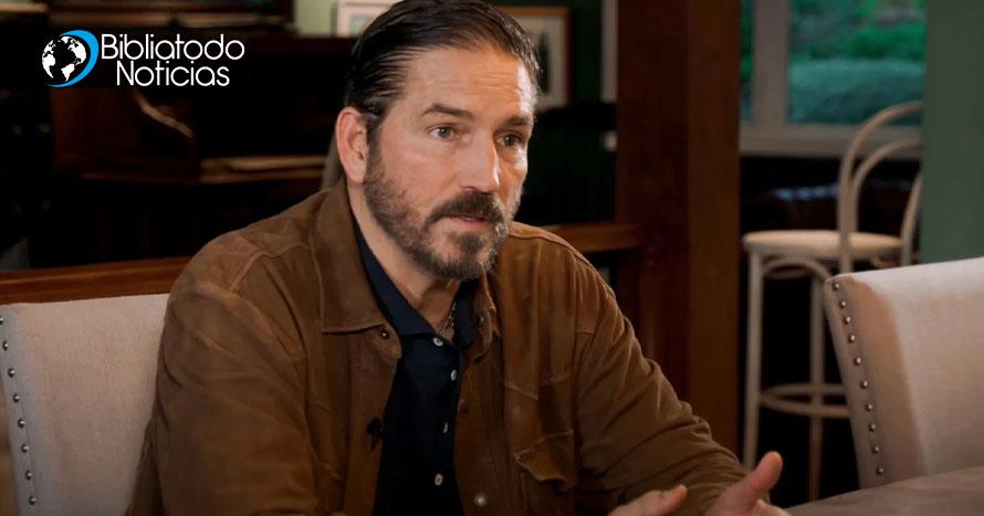 Jim Caviezel rechaza la fama terrenal: “Prefiero que mi nombre esté en el cielo”