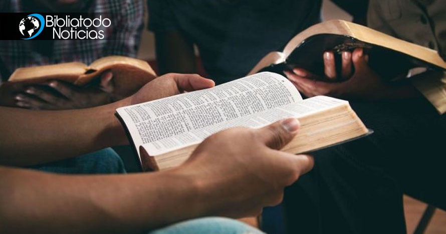 EE.UU: Ciudadanos han puesto su confianza en la palabra de Dios tras caída de credibilidad del gobierno y los medios