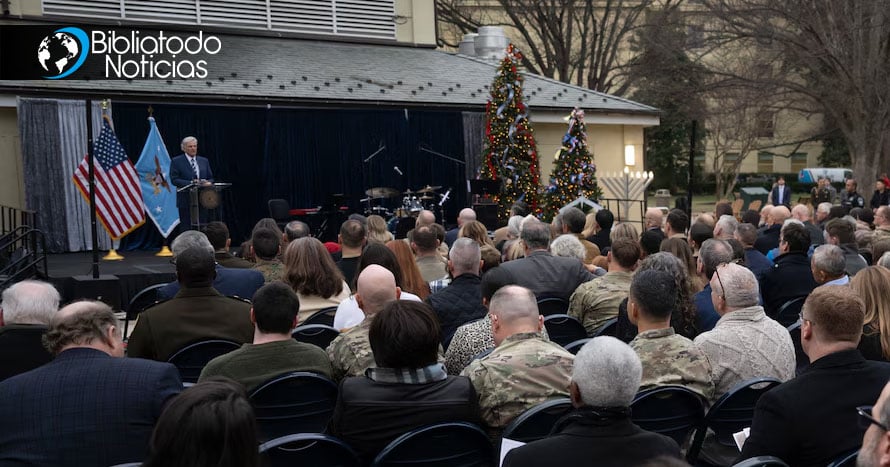 El Pentágono celebra su primer servicio navideño honrando a Jesús: “Celebramos su venida a este mundo”