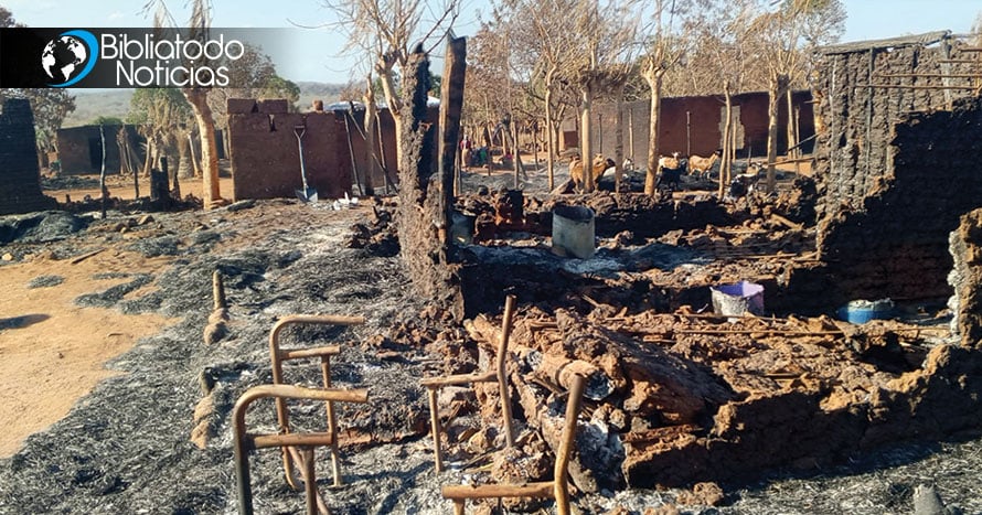 Escalada de ataques hacia cristianos va a Mozambique, dejando más de 20 muertos y miles desplazados