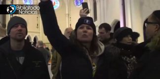 Turba anti-ICE irrumpió en iglesia de Minnesota para atacar al pastor y provoca investigación federal