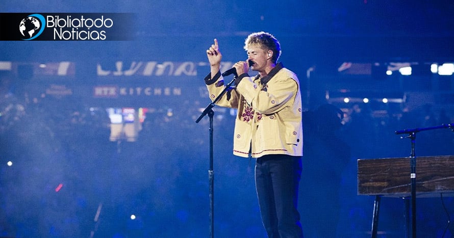 Forrest Frank exalta al Señor ante miles en concierto: "Solo soy un mensajero, la gloria es de Dios"