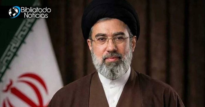 Imágenes: “Una figura misteriosa”: El hijo del fallecido Alí Khamenei es proclamado como el nuevo líder supremo de Irán