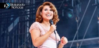 Cantante RAYE abandona las redes sociales para leer la Biblia
