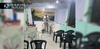 Su iglesia estaba vacía mientras predicaba, pero miles en redes proclaman “Dios estaba presente”